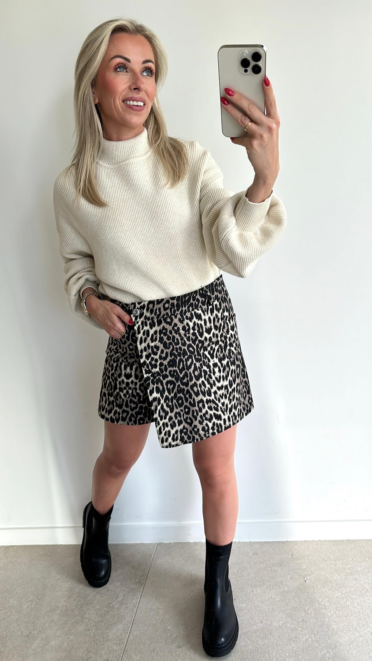 SALLIE Skort - leopard taupe